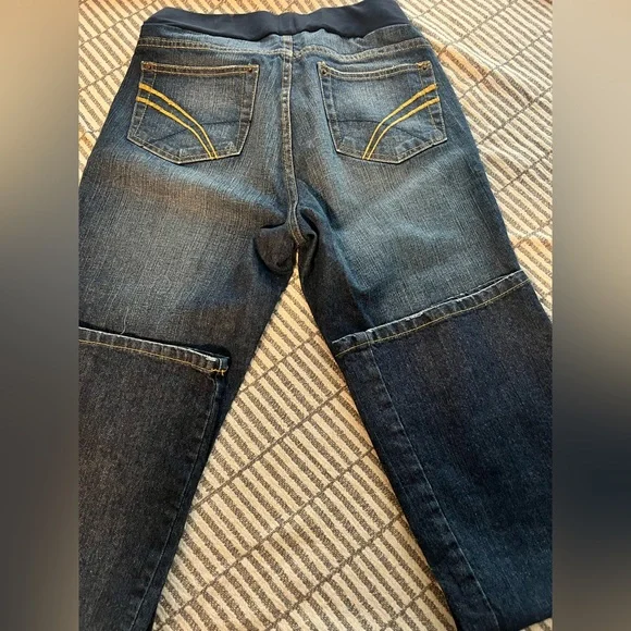 Oh Baby by Motherhood Blue Flare & Wide Leg Jeans - Picture 2 of 3